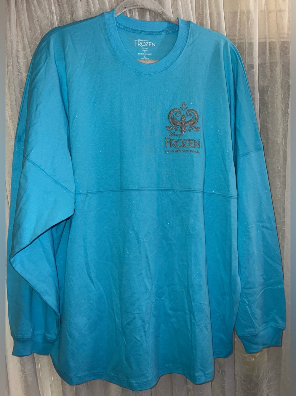 NWT Disney Frozen Spirit Jersey Aqua Glitter Large Broadway Musical Arendelle